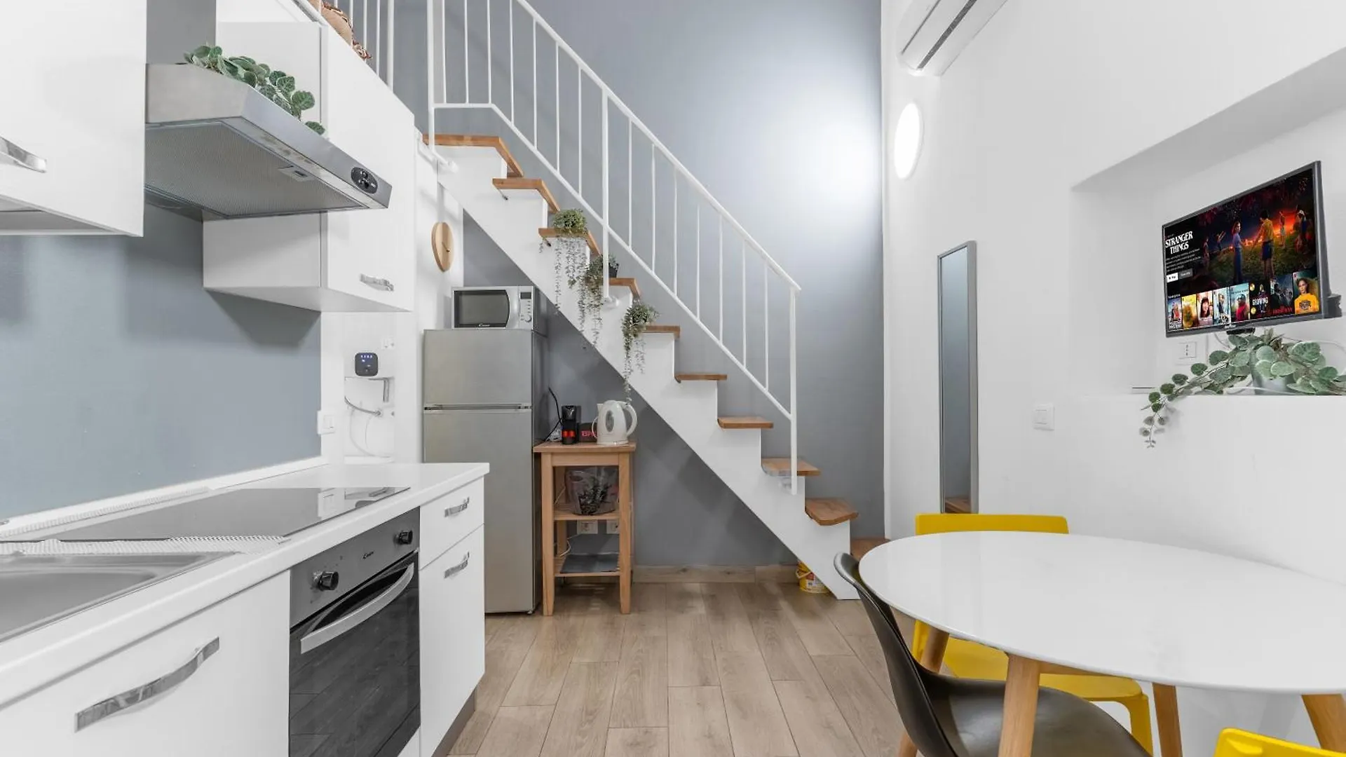 Design-M2 Moscova-Centrale Fs-Wifi-Netflix location